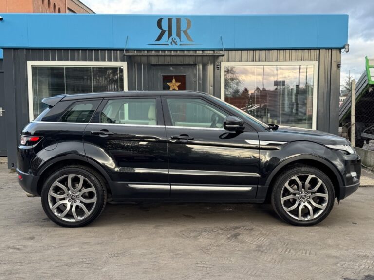 Land Rover Range Rover Evoque 2.2 SD4 PURE Tech Pack