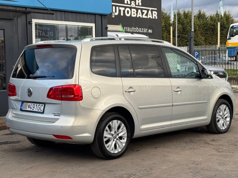 Volkswagen Touran 2.0 TDI Highline DSG