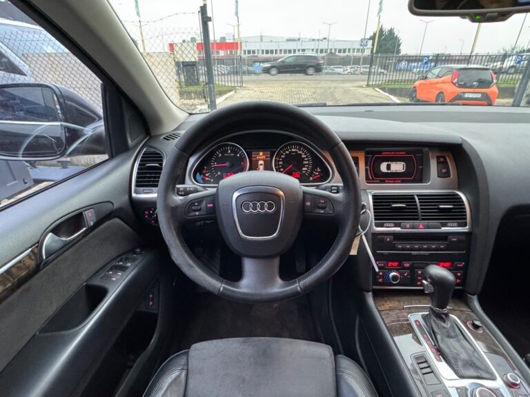 Audi Q7 3.0 TDI quattro tiptronic